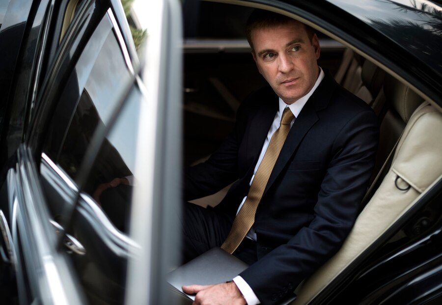 The Role of Corporate Chauffeurs in Business Travel